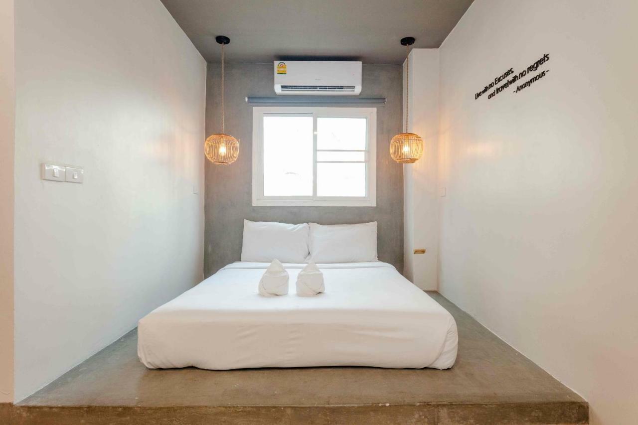 산 수쿰빗 28 호텔 방콕 외부 사진